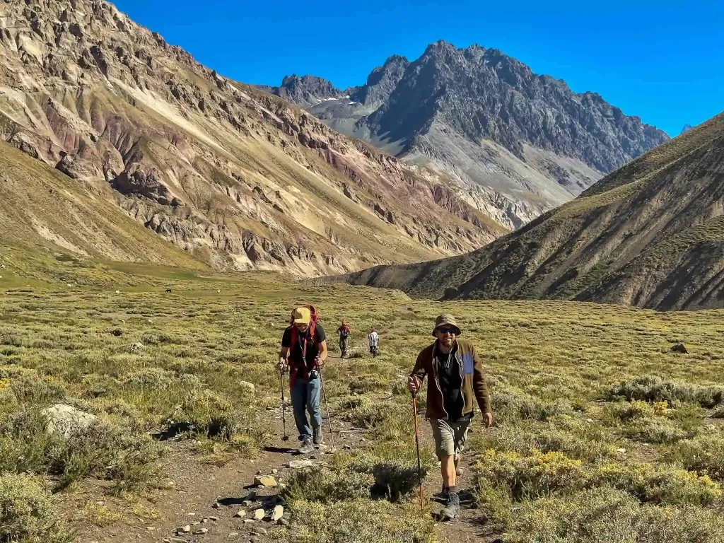 tour cajon del maipo ecordua