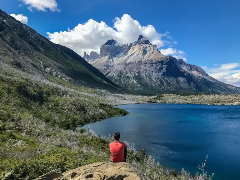 tour valle del frances torres del paine trekking hiking