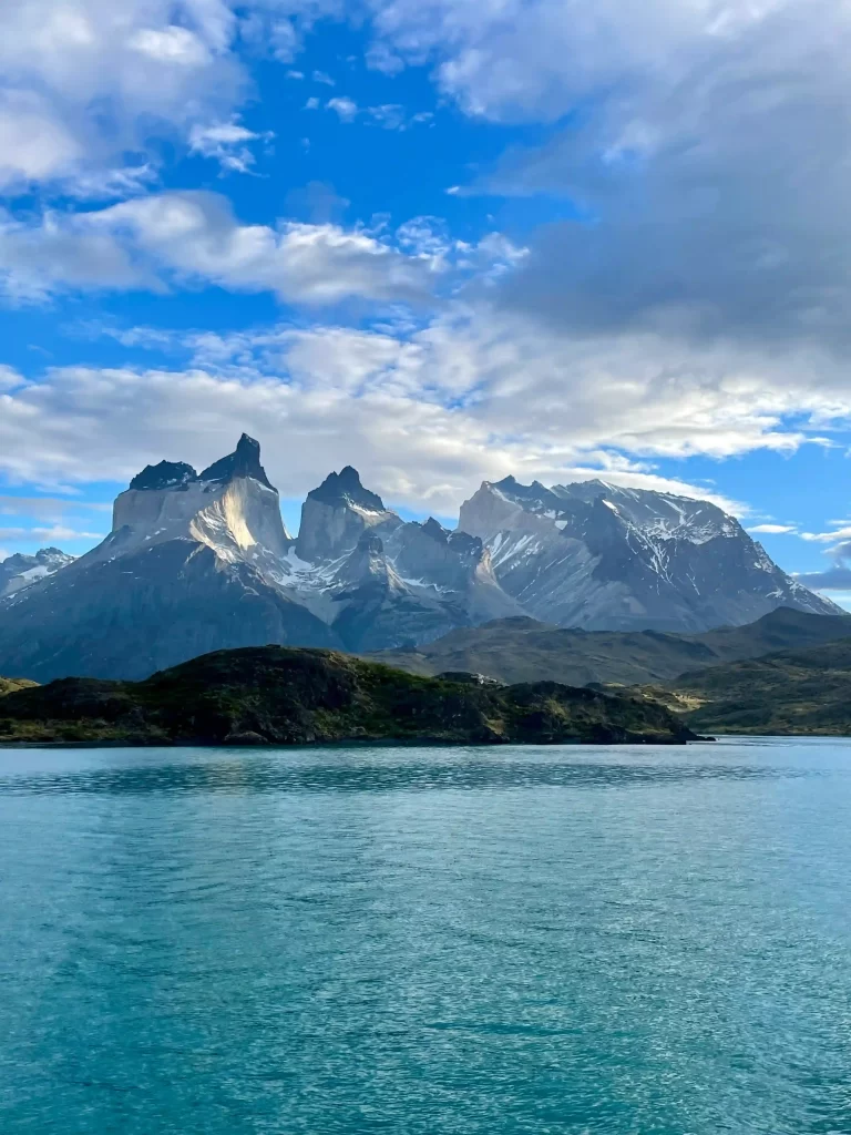tour valle del frances torres del paine trekking hiking