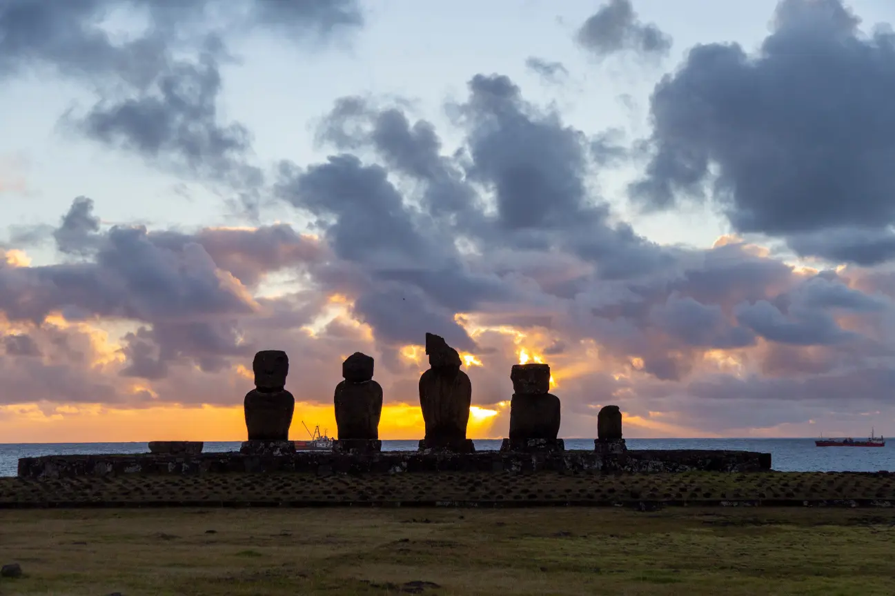 easter island tour full day